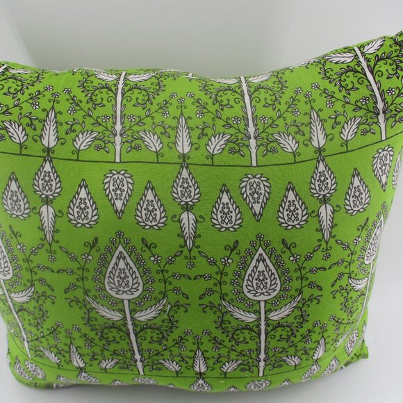 14" Green and White Fancy Decor Pillow. - Picture 2 of 4